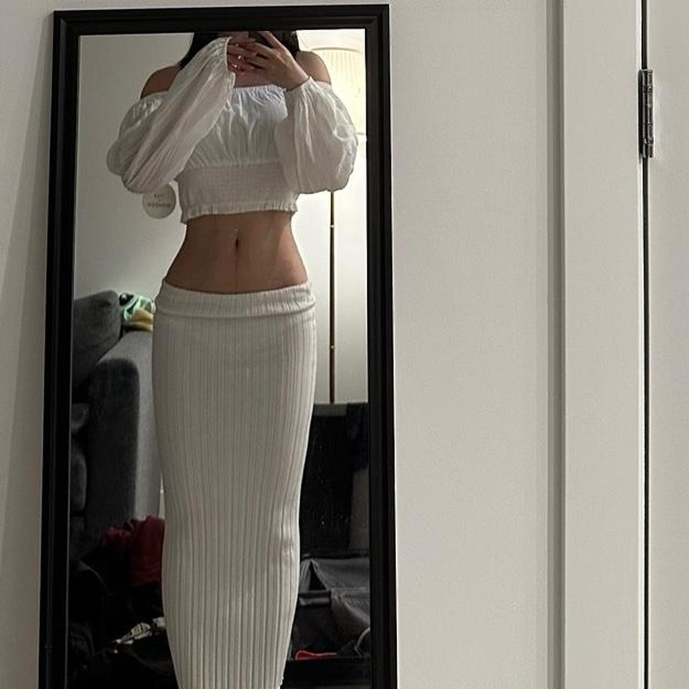 White set - Picture 4 of 8